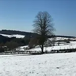 Vennhaus 33 Pers * Waimes