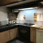 Vennhaus 33 Pers Nyaraló