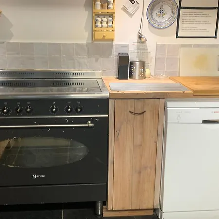 Vennhaus 33 Pers Weismes